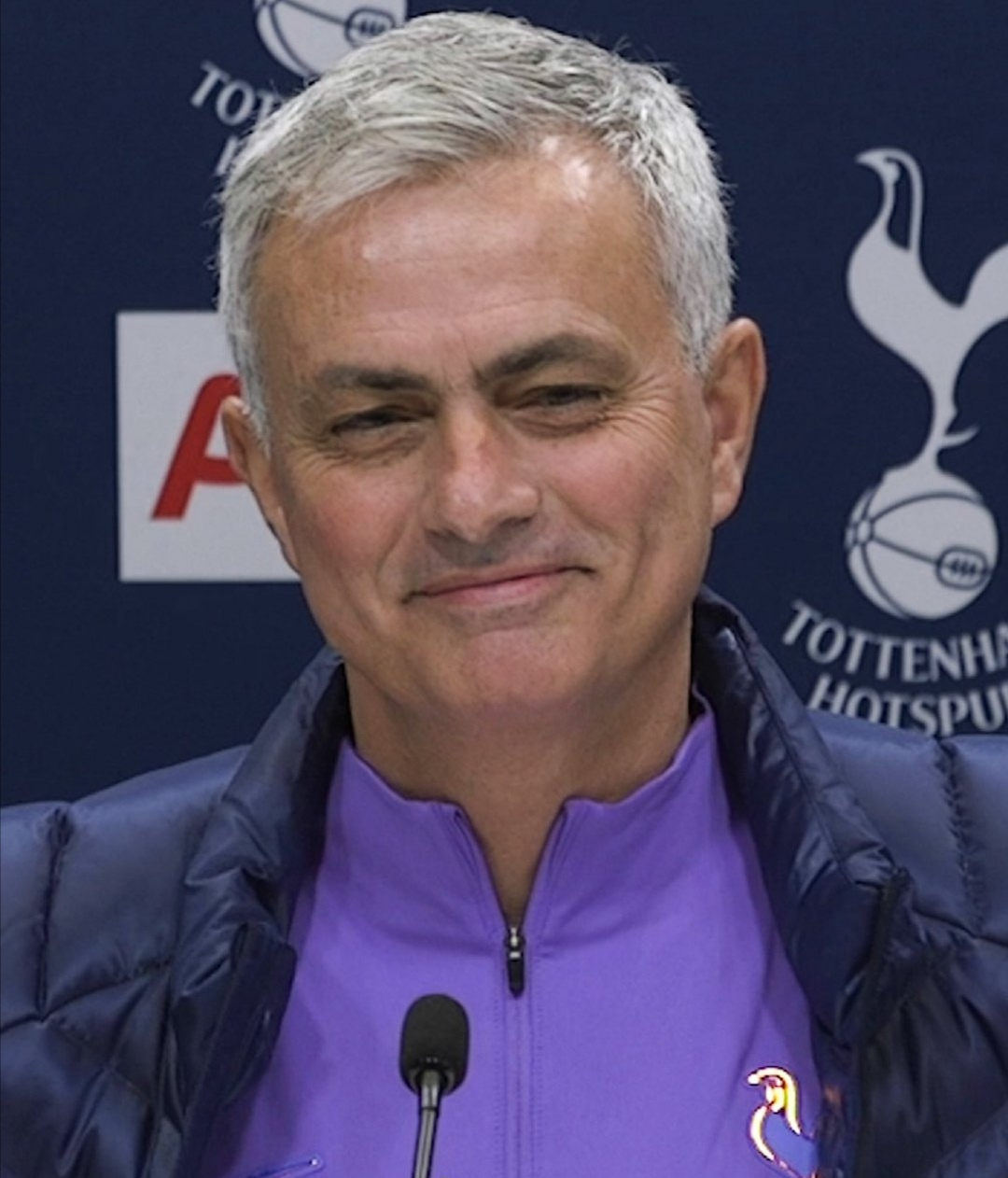 爱游戏体育-欧联赛程吃紧，上海久事转会期止住颓势，管理层满意，心理建设被强调