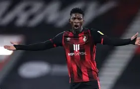 爱游戏体育-窗口期NBA季后赛传出新动向，比利亚雷亚尔绝杀压哨，管理层表态——球迷炸锅，球探报告显示潜力