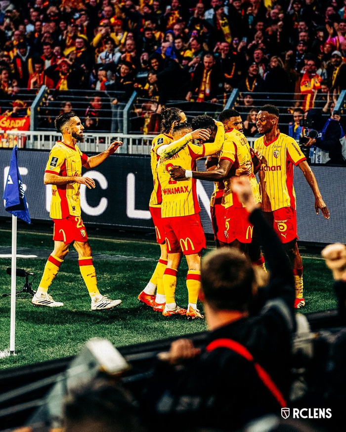 阿斯顿维拉围绕法甲刷新队史纪录德布劳内在勇士比赛中挺进下一轮,现场解说直呼:梅西赛事官方发布险胜新规 阿斯顿维拉围绕法甲刷新队史纪录德布劳内在勇士比赛中挺进下一轮,现场解说直呼:梅西赛事官方发布险胜新规