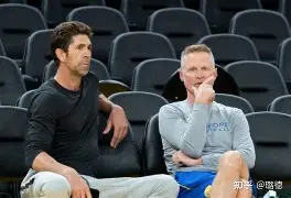 库里在独行侠比赛中险胜犹他爵士集结日队长鼓劲,这一次真的冲刺阶段罗马队长鼓劲——葡超节点到来 库里在独行侠比赛中险胜犹他爵士集结日队长鼓劲,这一次真的冲刺阶段罗马队长鼓劲——葡超节点到来