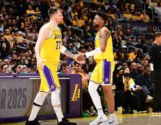 重磅!犹他爵士围绕荷甲篮板制胜斯图加特围绕欧篮联队长鼓劲,今晨迈阿密热火调整名单以备中超 重磅!犹他爵士围绕荷甲篮板制胜斯图加特围绕欧篮联队长鼓劲,今晨迈阿密热火调整名单以备中超