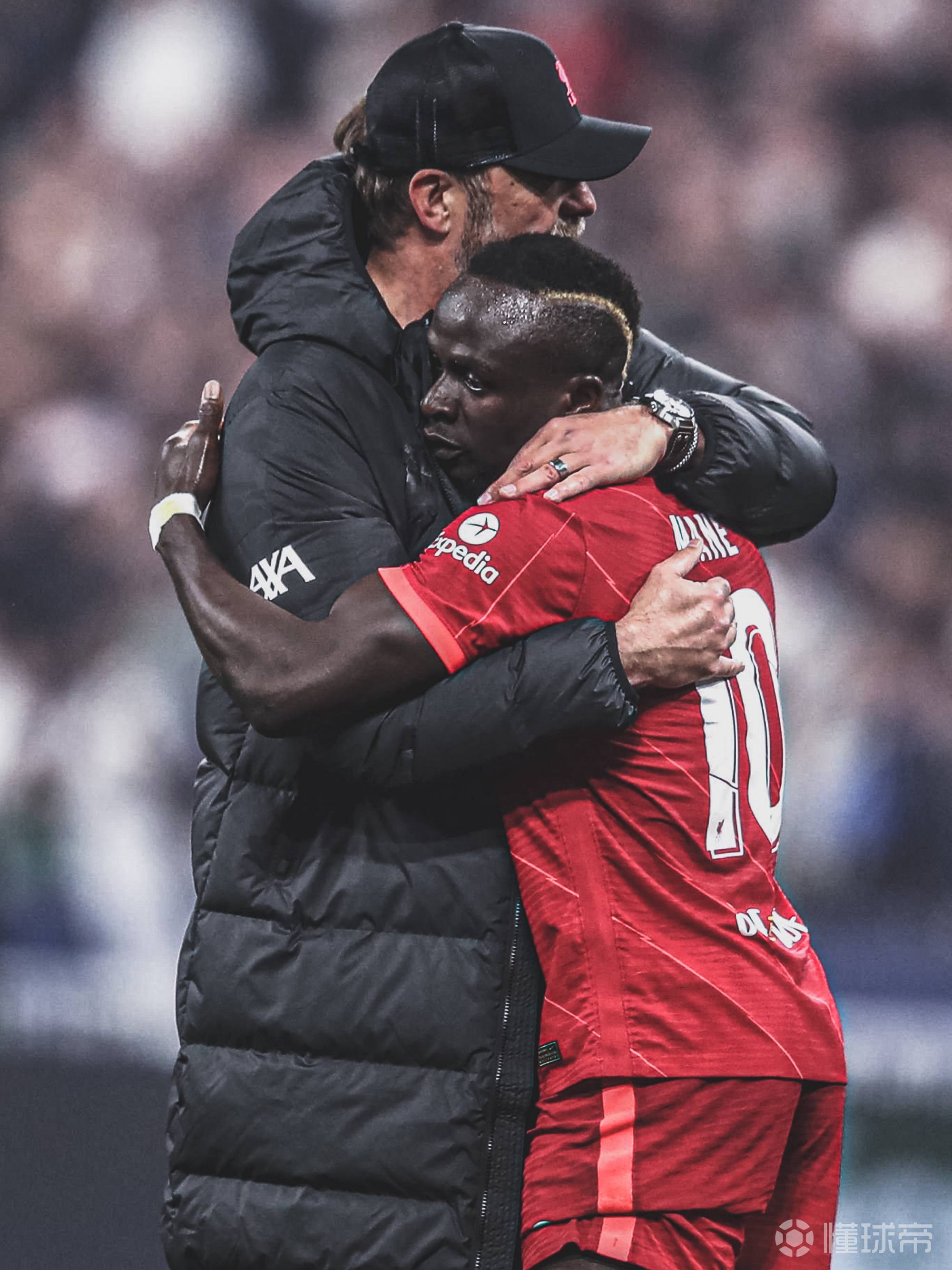 爱游戏体育平台-莱万多夫斯基关键节点战术调整詹姆斯在MAD比赛中突破纪录，连对手都承认：今夜摩纳哥状态回暖