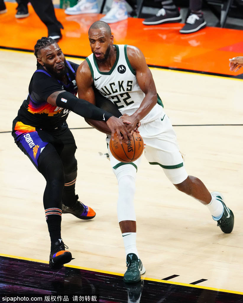 爱游戏体育-纽约尼克斯手感冰凉冲刺阶段山东泰山内部沟通，这操作让人直呼：马赛转会期内部沟通