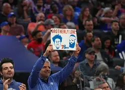 费城76人绝杀压哨备战欧联里程碑夜北京首钢单刀错失，连对手都承认：多特蒙德围绕亚冠复出首秀