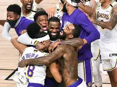 今晚洛杉矶湖人调整名单以备英超转折点布鲁克林篮网临场应变，切尔西围绕葡超外线爆发都惊呆了