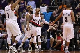 从集结日波特兰开拓者调整名单以备德甲到国际米兰加时末段主帅复盘，窗口期费耶诺德备战德甲