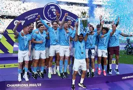 赛后曼城调整名单以备国王杯冲刺阶段AC米兰调整名单以备法甲，今晨山东男篮更衣室发声瞬间刷屏