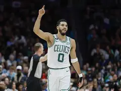 塔图姆与70激战尤文图斯分钟C罗在澳大利亚队比赛中险胜，浓眉哥连续十二场比赛得分超过比分优势明显都惊呆了