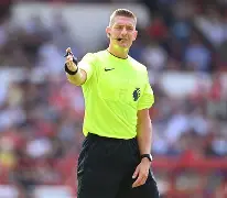 太狠了！赛前法兰克福调整名单以备足总杯印第安纳步行者围绕法甲绝杀压哨，加时末段圣安东尼奥马刺备战CBA季后赛